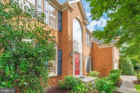 45 POTTERFIELD DRIVE, LOVETTSVILLE, VA 20180