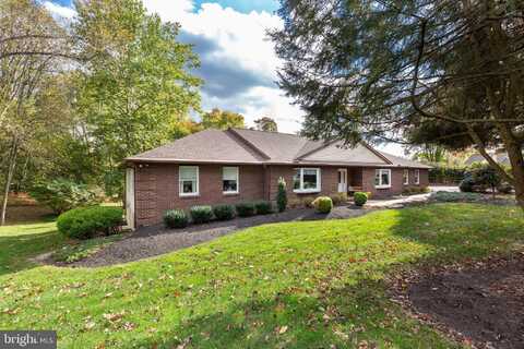 5 S LAKE WAY, REISTERSTOWN, MD 21136