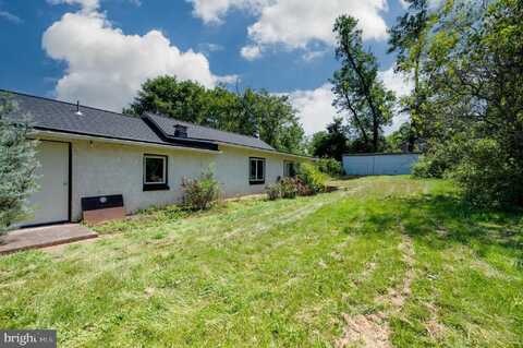 22 OLD SETON ROAD, MOHNTON, PA 19540