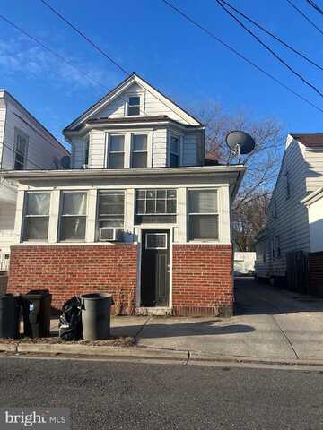 62 W PITMAN STREET, PENNS GROVE, NJ 08069