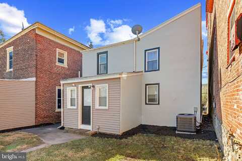 255 CHESTNUT STREET, POTTSTOWN, PA 19464