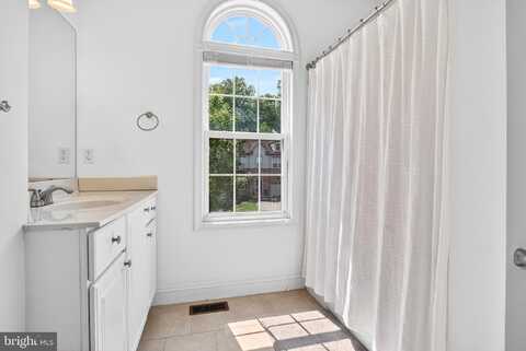 3129 WOODS EDGE DRIVE, GARNET VALLEY, PA 19060