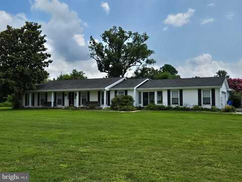 301 QUEEN ANNE STREET, LA PLATA, MD 20646