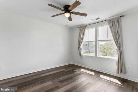 161 OXFORD WAY, MARTINSBURG, WV 25405