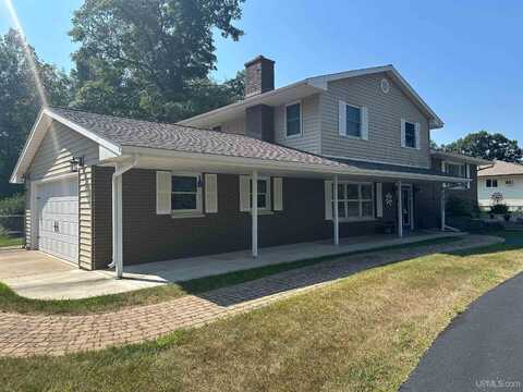 7472 S Lake Bluff 0.5, Gladstone, MI 49837