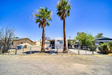 2270 E Riverview Circle, Bullhead City, AZ 86442