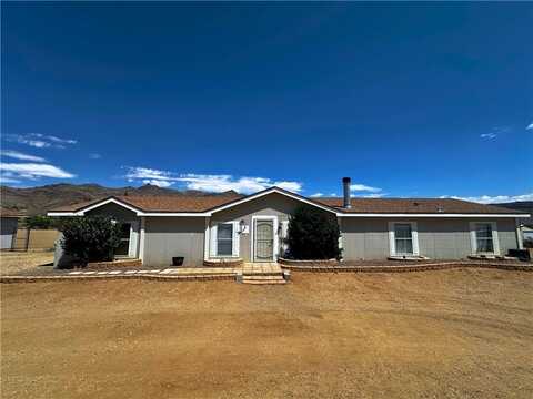 3746 N Bouse Road, Golden Valley, AZ 86413