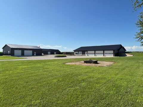 2101 290th Street, Rowley, IA 52329
