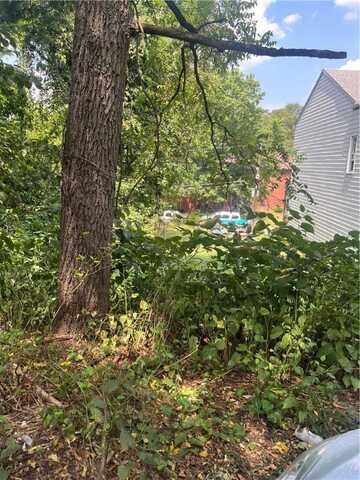 1113 Buente, Spring Hill, PA 15212