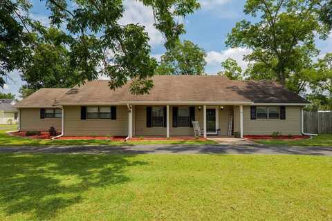 1007 Pecan St, Nashville, GA 31639