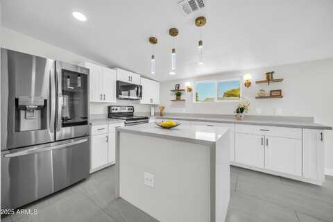 3736 W WETHERSFIELD Road, Phoenix, AZ 85029