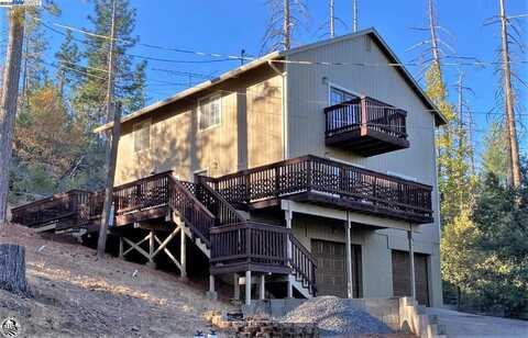 18537 N Dome Ct, Groveland, CA 95321