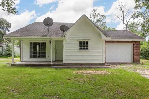 4681 Iron Oaks Drive, Beaumont, TX 77713