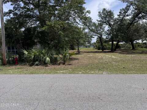 20 S Wood Avenue, Panama City, FL 32404
