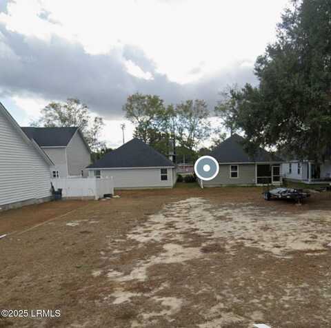 380 Live Oak Rd, Ridgeland, SC 29936