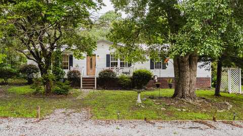 4974 Peregrine Drive SW, Shallotte, NC 28470