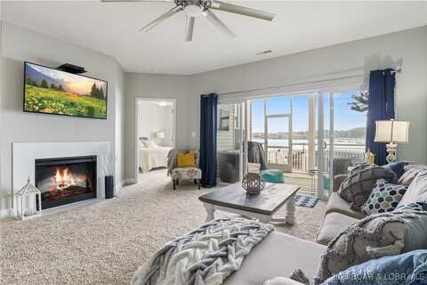 62 Knox Road unit: V104, Rocky Mount, MO 65072