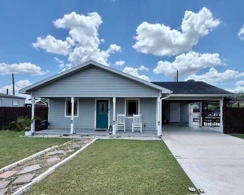 1103 Vela Street, Alice, TX 78332