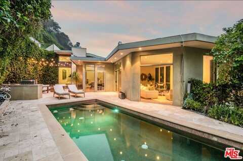 3685 Mandeville Canyon Rd, Los Angeles, CA 90049