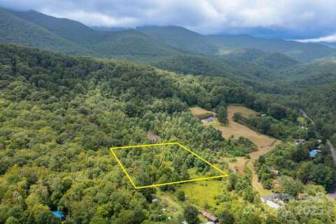 99999 Rock Creek Road, Burnsville, NC 28714