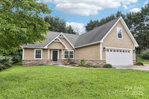10 Grove End Road, Fletcher, NC 28732