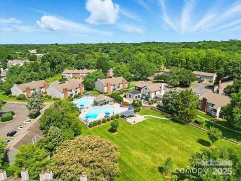 6044 Heath Valley Road, Charlotte, NC 28210