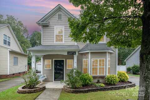 10974 Heritage Green Drive, Cornelius, NC 28031