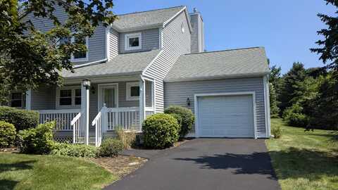 102 Winslow Drive, Watertown, CT 06795
