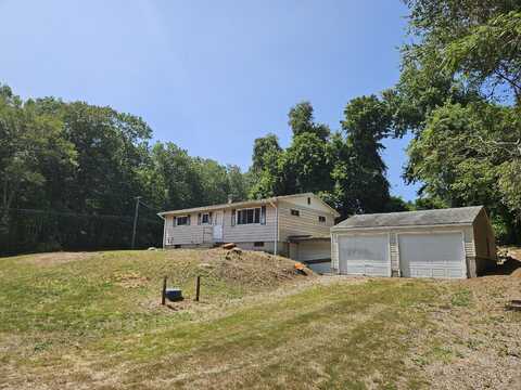 781 Norwich Avenue, Colchester, CT 06415