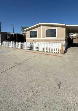 414 Hanford Armona Road W, Lemoore, CA 93245