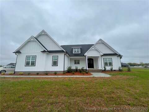 5841 Dottie Circle, Hope Mills, NC 28348