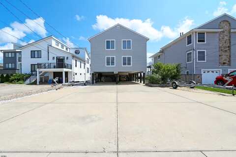 1303 E Shore Dr, Brigantine, NJ 08203