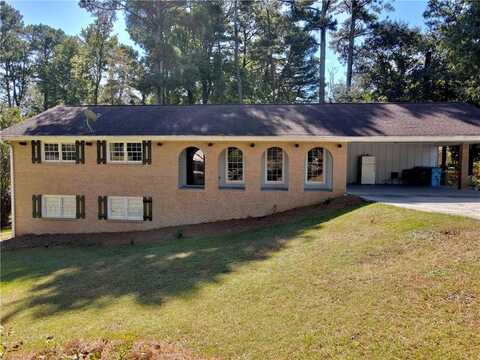4338 Louis Road SW, Lilburn, GA 30047
