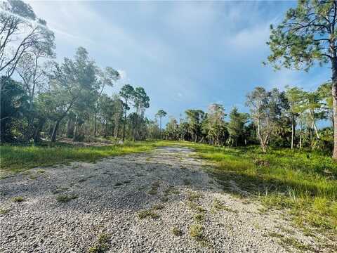 673 Foxchase Drive, Lehigh Acres, FL 33974