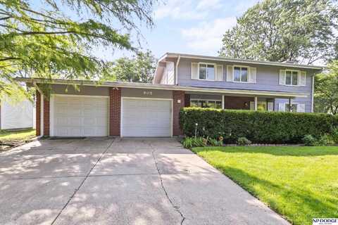 905 Sycamore Drive, Lincoln, NE 68510