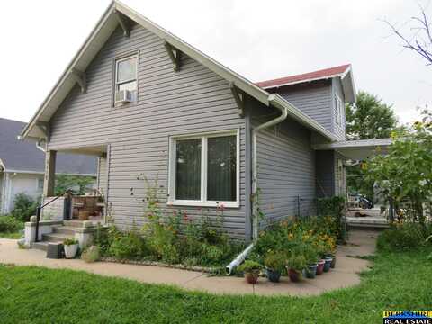 6510 Bedford Avenue, Omaha, NE 68104
