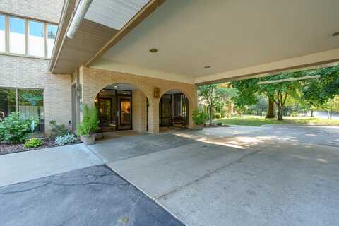 4040 Greenleaf Circle, Kalamazoo, MI 49008