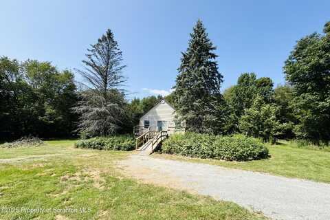 1477 Chipmunk Road, Thompson, PA 18465
