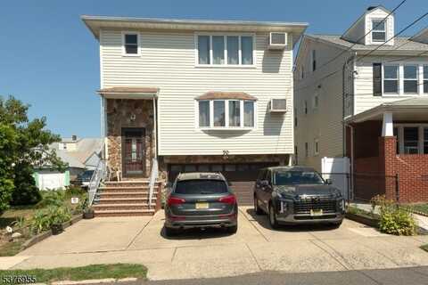 70 Wood St, Garfield, NJ 07026