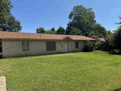 2318 McKenzie Dr, Tyler, TX 75701