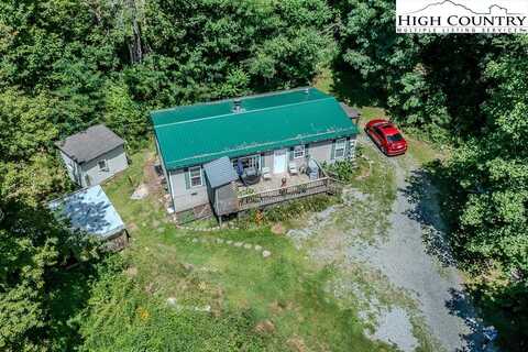 461 Reuben Wooten Road, Banner Elk, NC 28604