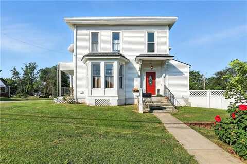 301 W Benton Street, Windsor, MO 65360