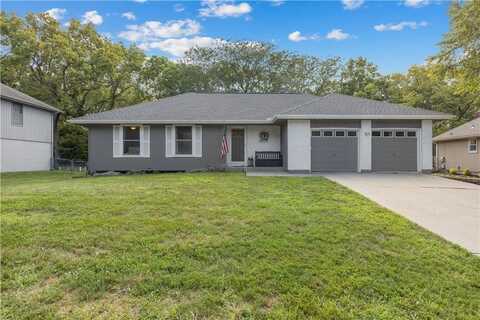 7010 N WHEATON Avenue, Parkville, MO 64152