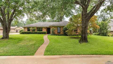 2000 W Warwick Circle, Longview, TX 75601