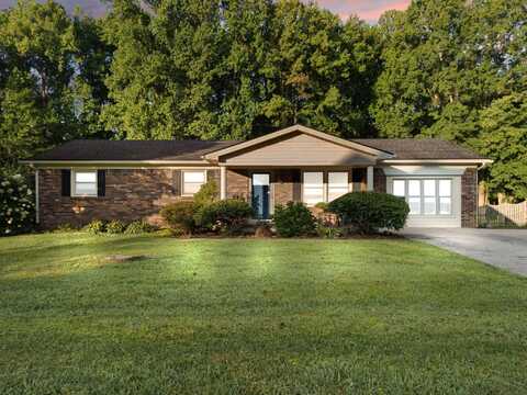 608 Oaklawn Circle, Corbin, KY 40701