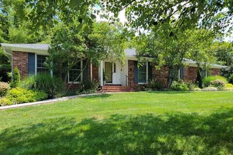 7 Whitebridge Lane, Frankfort, KY 40601