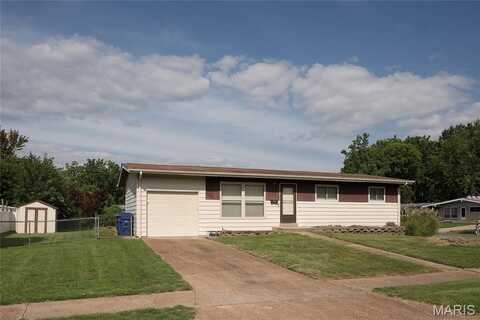 475 Moule Drive, Florissant, MO 63031