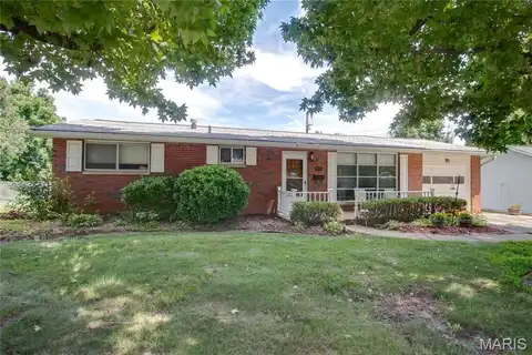 5411 Nelson Place, Alton, IL 62002