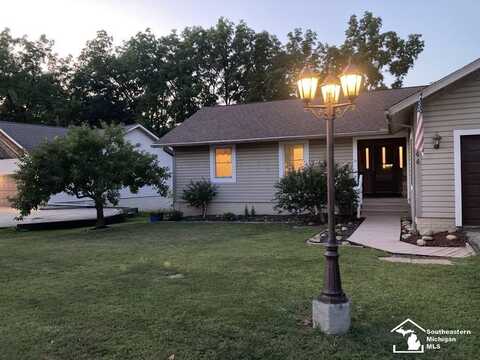 1144 W Maumee, Adrian, MI 49221