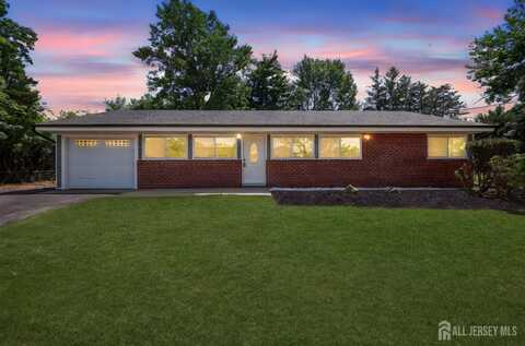 12 Dillon Road, Brunswick Gardens, NJ 08824